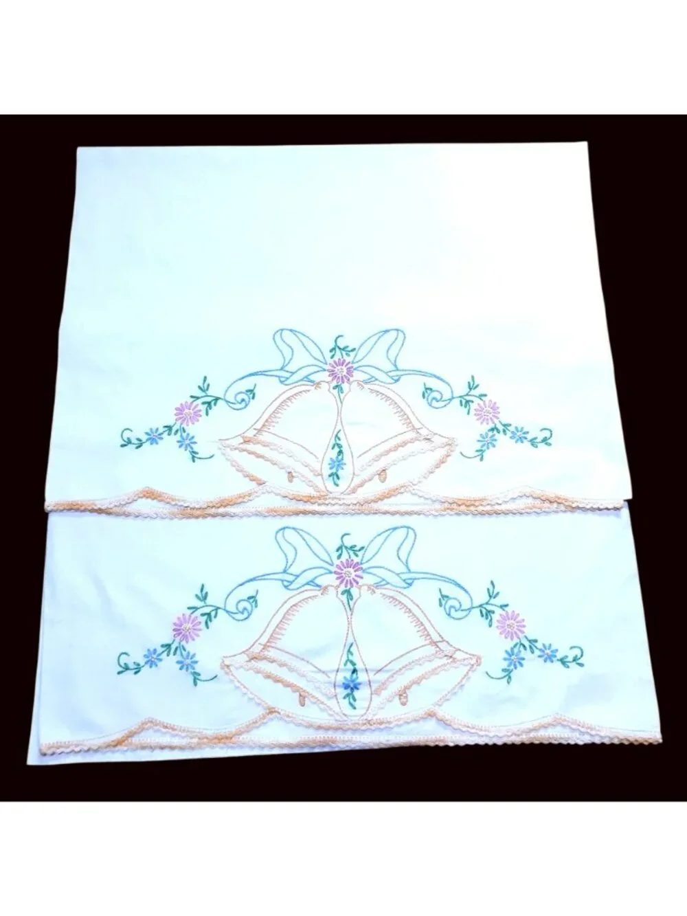 Vintage Embroidered Pillowcases Floral Design Crochet Trim - Set Of 2 - 20